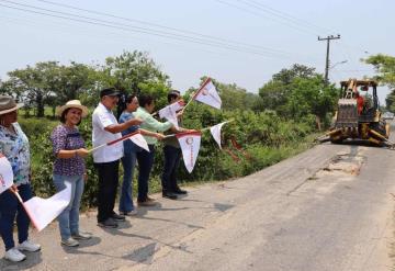 Inician construcción de puente tipo cajón en Sargento López 3ª sección, Comalcalco