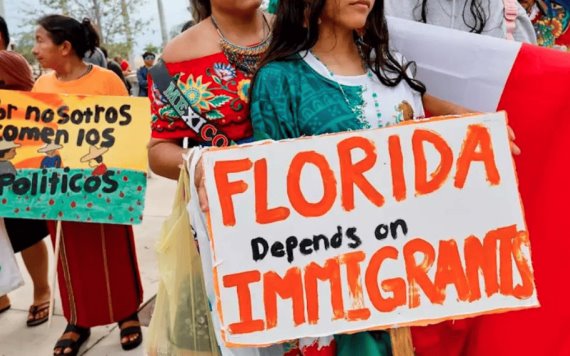 Marchan contra la entrada en vigor de ley antimigrante en Florida