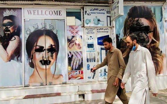 El Talibán ordena el cierre de los salones de belleza