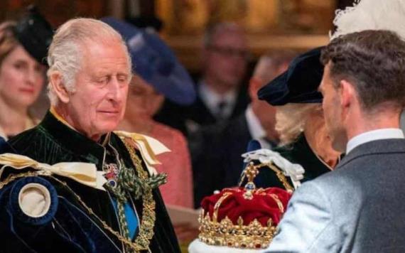 Carlos III y Camila son nuevamente coronados como reyes... pero de Escocia
