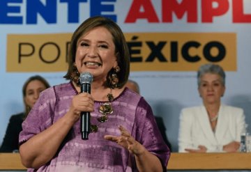 AMLO hizo un ´perro oso´ al revelar contratos: Xóchitl Gálvez