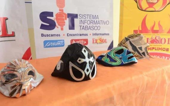 Con la rifa de máscaras de luchadores nacionales iniciaron las celebraciones del 22 aniversario del diario El Sol del Sureste