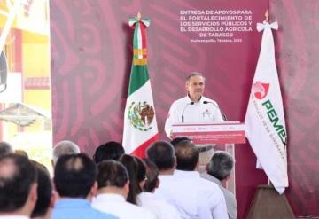 Fortalece PEMEX al campo y servicios públicos