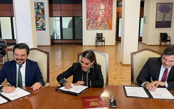Zoé Robledo, Evelyn Salgado y Calderón Alipi firman convenio para implementar modelo IMSS Bienestar en Guerrero