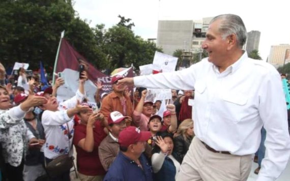 Adán Augusto López finaliza asambleas en el Monumento a la Revolución; llama a la unidad