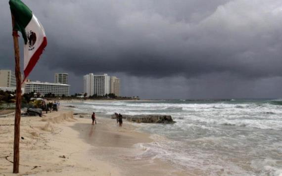 Centro del ciclón tropical Idalia se localizará frente a las costas de Quintana Roo