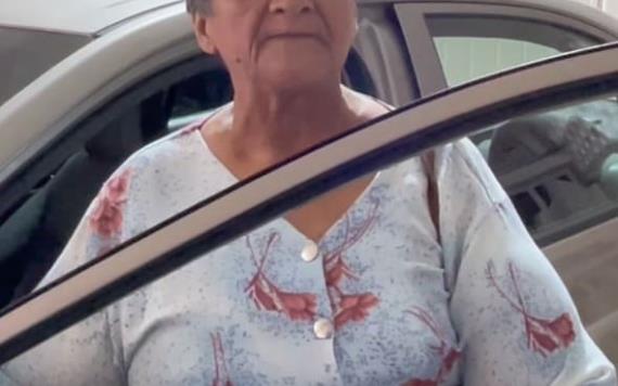 Ganadora del auto en Cunduacán invita a habitantes a ponerse al día en el pago de sus servicios