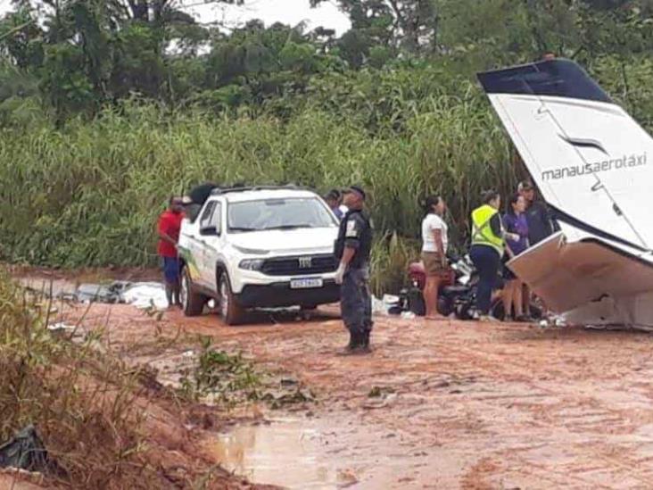 Una avioneta se desplomó en las Amazonas dejando al menos 14 muertos Una avioneta se desplomó en las Amazonas dejando al menos 14 muertos