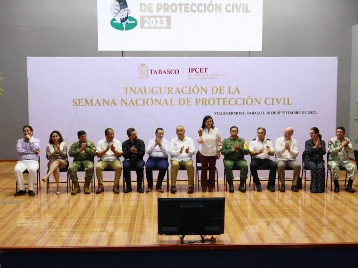 Reconocen a Yolanda Osuna por cumplir con Atlas de Riesgos para el municipio de Centro Reconocen a Yolanda Osuna por cumplir con Atlas de Riesgos para el municipio de Centro