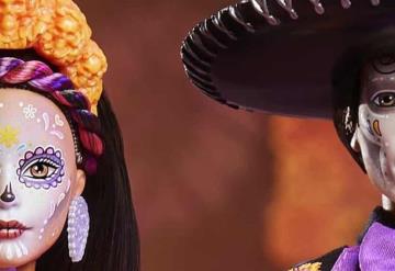 Llegan Barbie y Ken a celebrar el Día de Muertos