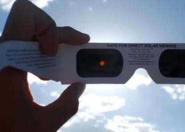 Beneficio de las Gafas para ver eclipse solar 2023