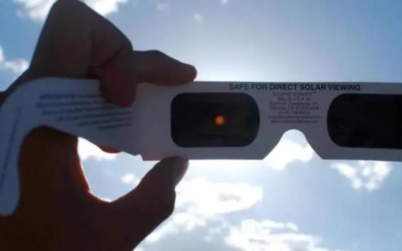 Beneficio de las Gafas para ver eclipse solar 2023