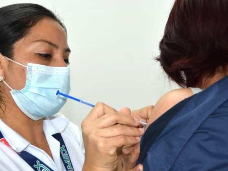 Inicia PEMEX campaña de vacunación contra la influenza estacional y COVID-19 Inicia PEMEX campaña de vacunación contra la influenza estacional y COVID-19