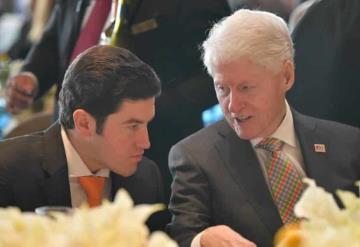 Clinton aconseja a Samuel García ir por presidencia de México