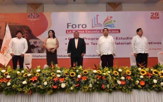 SNTE lleva a cabo Foro La Nueva Escuela Mexicana