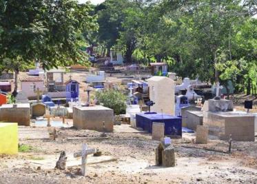 Cementerios están ocupados casi en su totalidad
