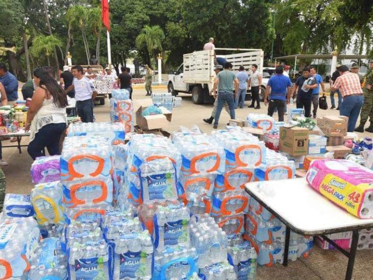 A través de la SEDENA, tabasqueños envían ayuda a damnificados de guerrero A través de la SEDENA, tabasqueños envían ayuda a damnificados de guerrero