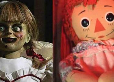 Cambian de vitrina a muñeca Annabelle pese a advertencia de los Warren sobre no tocarla