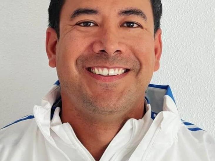 El auxiliar técnico tabasqueño Jorge Armando Sánchez Monterde trabajará con el Real Madrid Sub10. El auxiliar técnico tabasqueño Jorge Armando Sánchez Monterde trabajará con el Real Madrid Sub10.