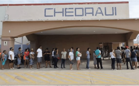 Tiendas de autoservicio en Acapulco permiten entrada de 20 personas
