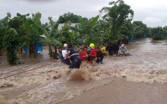 Reportan récord de lluvias en Tacotalpa