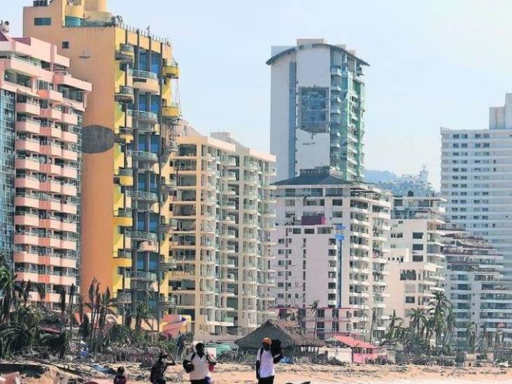 Cadenas hoteleras de Acapulco acuerdan abrir parcialmente el 15 de diciembre, tras reunión con AMLO Cadenas hoteleras de Acapulco acuerdan abrir parcialmente el 15 de diciembre, tras reunión con AMLO