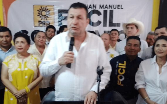 Registra el senador Juan Manuel Fócil ante el PRD sus aspiraciones a la gobernatura
