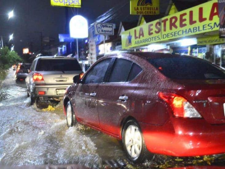 Frente Núm. 9 se extenderá desde el norte del Golfo de México hasta el sur de Veracruz Frente Núm. 9 se extenderá desde el norte del Golfo de México hasta el sur de Veracruz