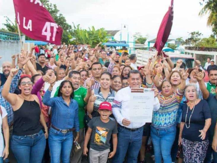 Celebra Checame su registro con el pueblo Celebra Checame su registro con el pueblo