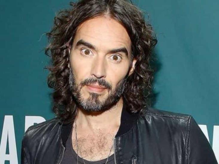 Russell Brand es interrogado por policía de Londres tras ser acusado de agresiones sexuales Russell Brand es interrogado por policía de Londres tras ser acusado de agresiones sexuales