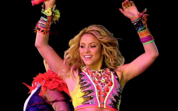 Shakira pacta multa millonaria para evitar la cárcel en España