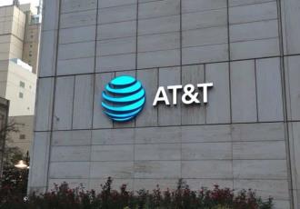 AT&T mantiene apoyo a damnificados por huracán Otis