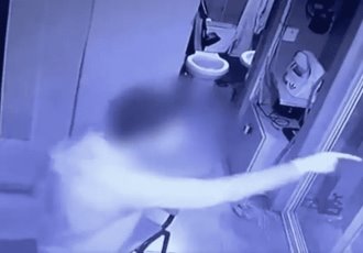 Mirrey de la Anáhuac ataca a vigilante en Puebla