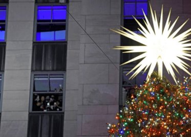 VIDEO. El tradicional encendido del árbol navideño en Nueva York