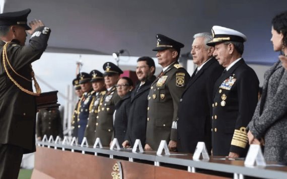 AMLO destacó que el "pueblo uniformado" ha defendido la soberanía de México