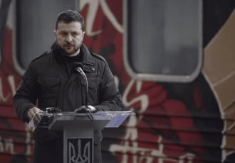 Ucrania acelera la construcción de fortificaciones para frenar el avance de los rusos