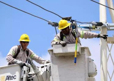 CFE restablece energía eléctrica en el estado de México