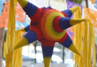 Mezcla de cultura y religión: el origen de la piñata