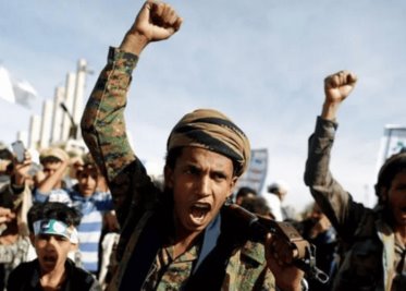 Ataques aéreos contra objetivos de los rebeldes hutíes en Yemen, por EUA y Reino Unido