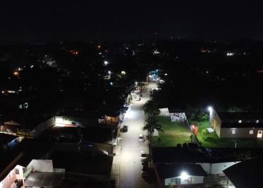 Avanza Centro en la iluminación de localidades rurales y urbanas