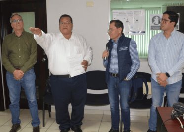 Gobierno de Comalcalco lleva audiencia pública con servicios y productos a bajo costo a Villa Chichicapa