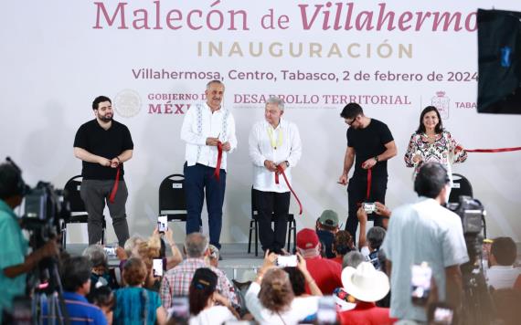 López Obrador hace realidad un sueño con la inauguración del nuevo Malecón de Villahermosa