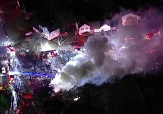 Video: Explosión por acumulación de gas destruye casa