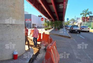 Por enésima ocasión realizan una nueva modificación a la obra del distribuidor vial de Universidad