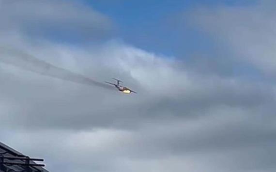 Avión militar ruso se estrella con 15 personas a bordo