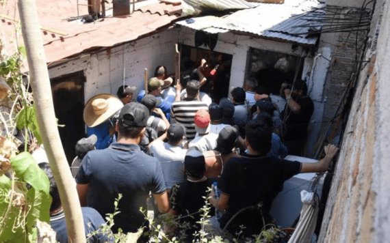 Fallece mujer en Taxco tras ser linchada por pobladores la acusaron de secuestrar a Camila, niña de 8 años