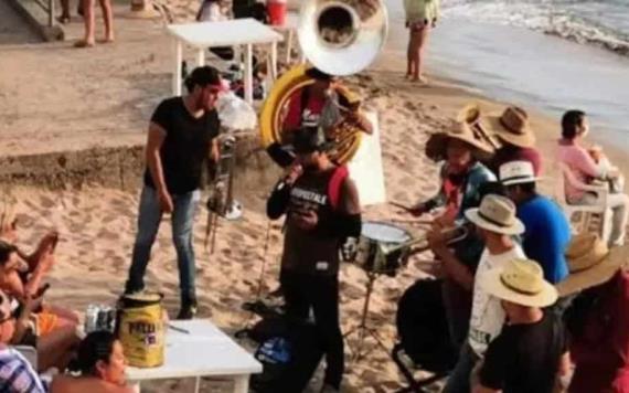 AMLO respalda a músicos de Mazatlán por manifestarse contra prohibición de bandas en playas