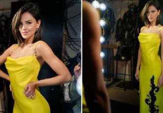 Eiza González luce impactante vestido lencero de color amarillo