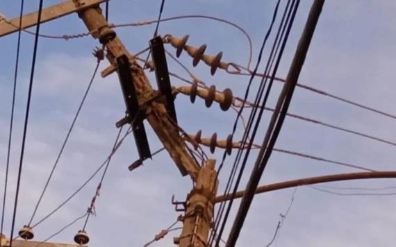 Joven se electrocuta tras subir a un poste de luz para espantar palomas en Perú