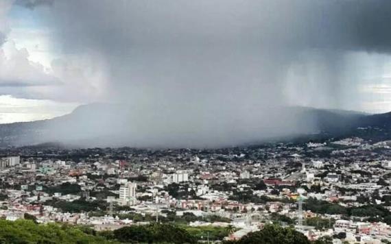 Onda tropical No. 2 sobre la Península de Yucatán causará lluvias y chubascos